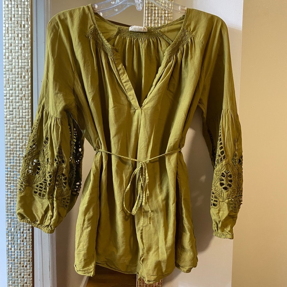 MiMi Maternity olive green top